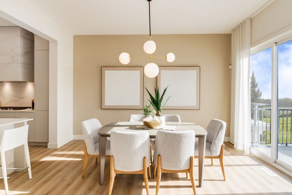 75 Versant Rise SW