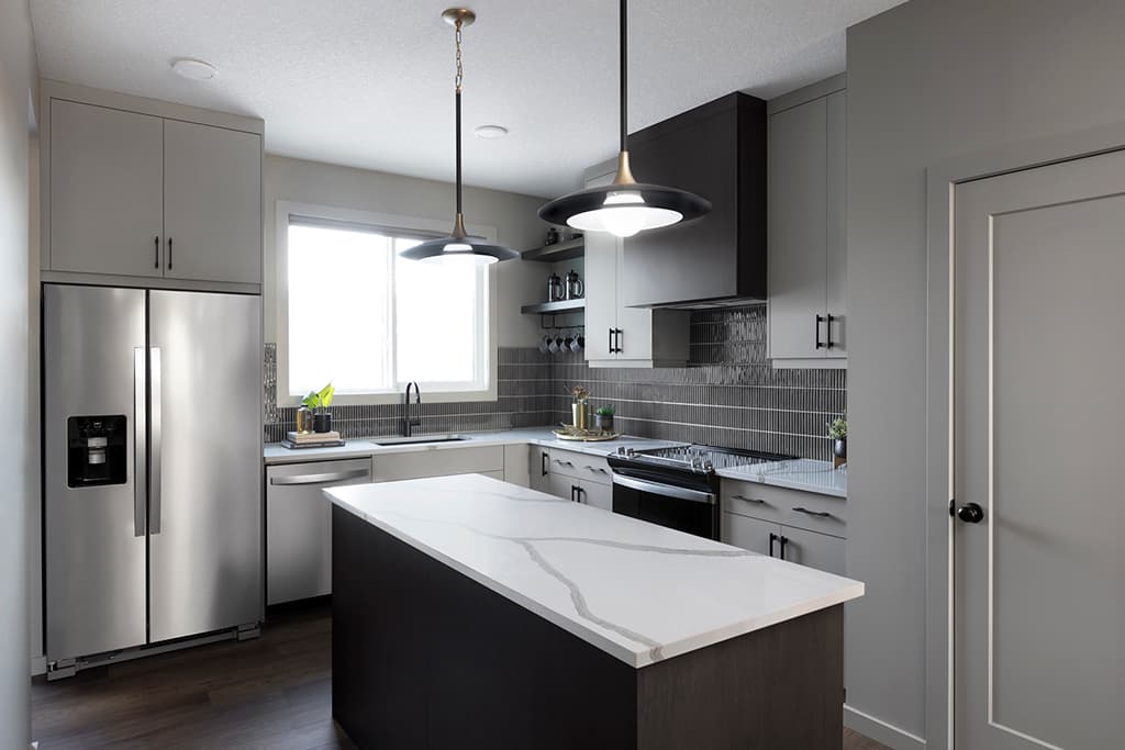 38 Starling Blvd NW